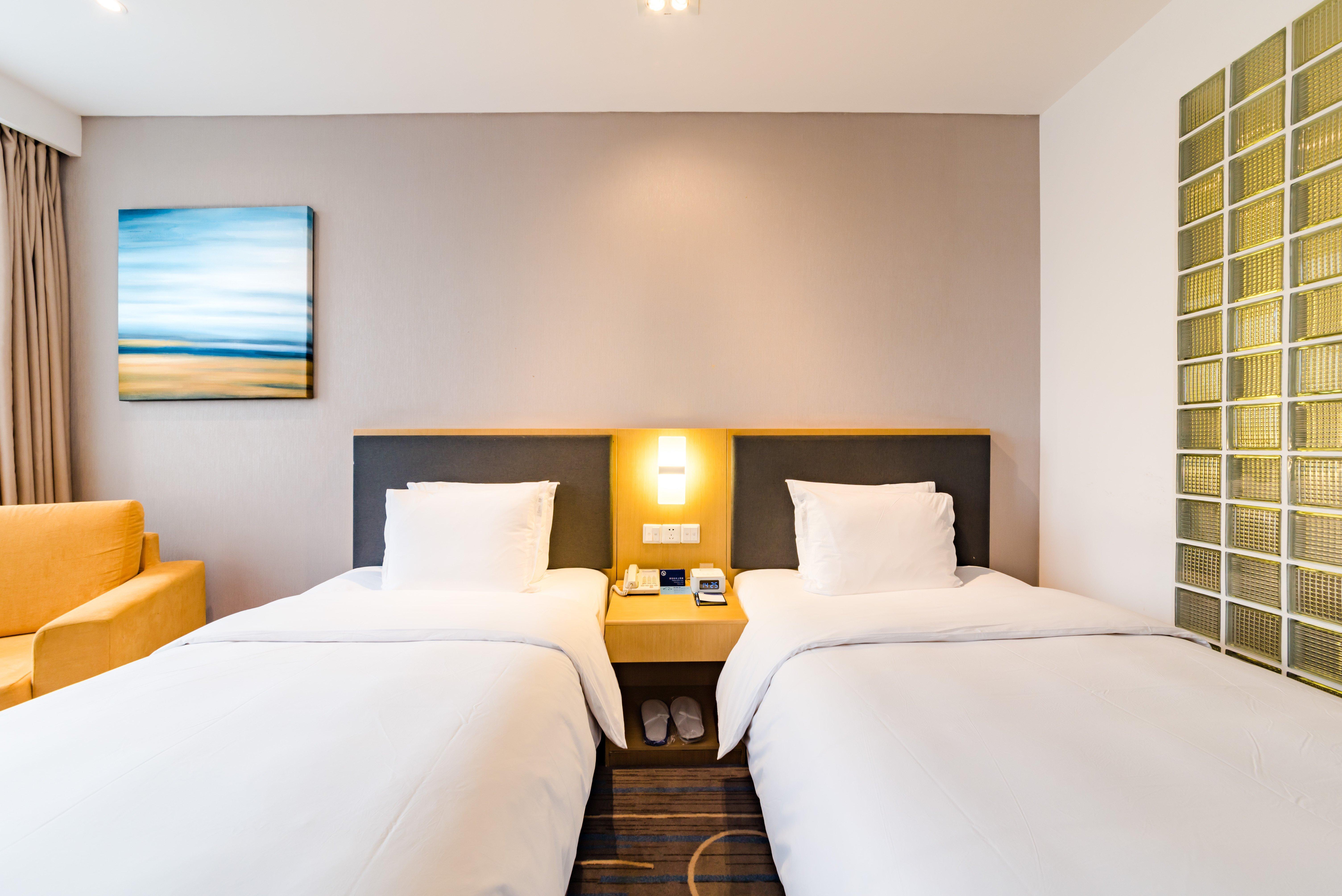 Holiday Inn Express Shijiazhuang Heping, an IHG Hotel Bagian luar foto