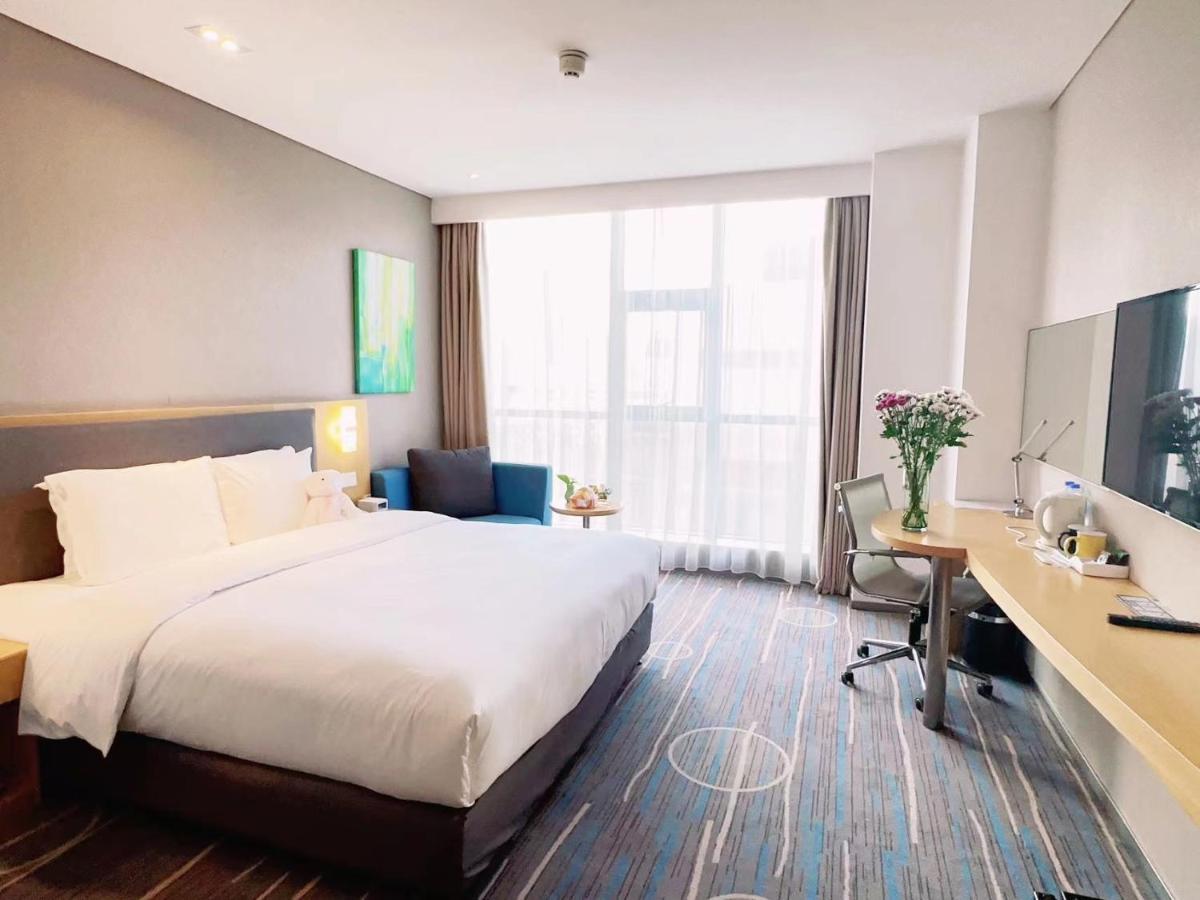 Holiday Inn Express Shijiazhuang Heping, an IHG Hotel Bagian luar foto