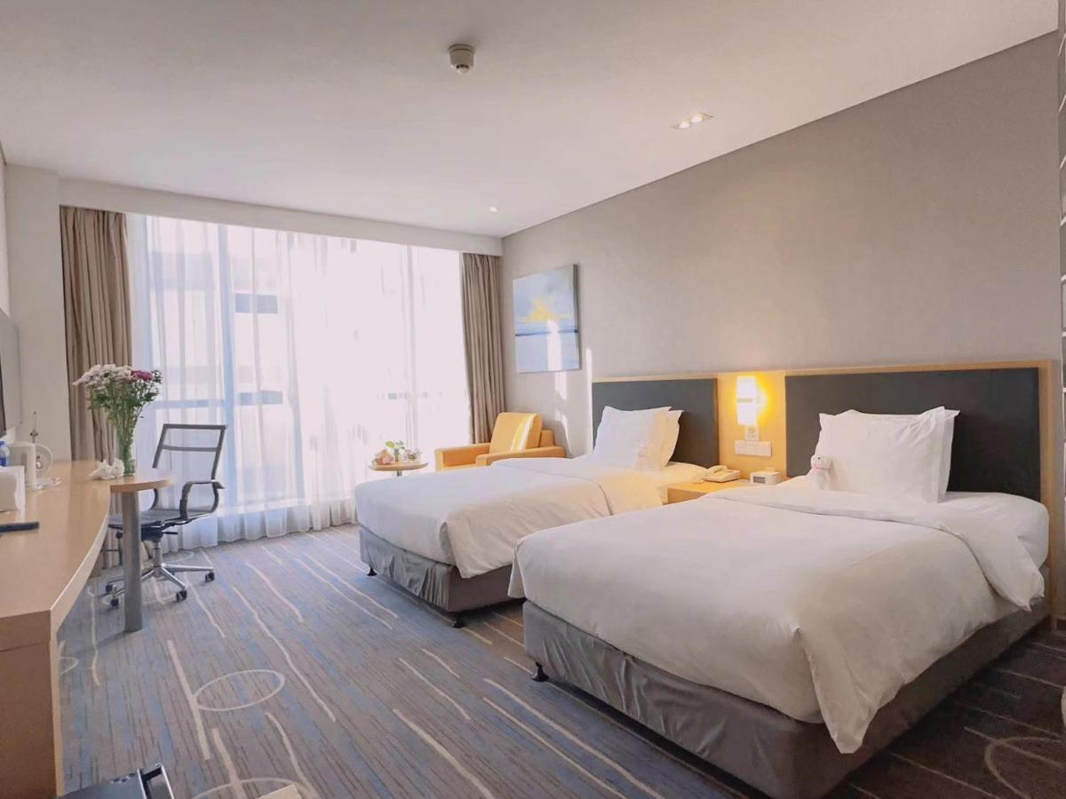 Holiday Inn Express Shijiazhuang Heping, an IHG Hotel Bagian luar foto